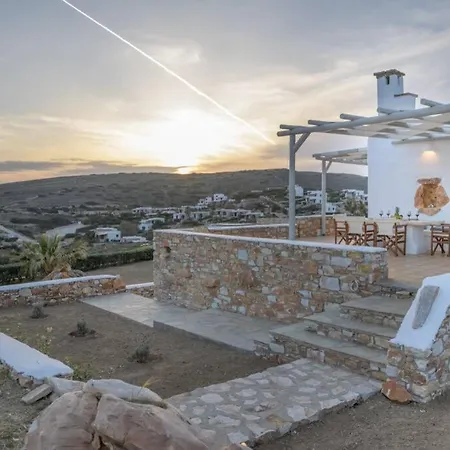 Nyaraló Magginas Párosz