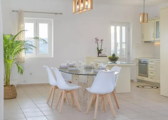 Magginas Parikia (Paros)